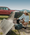 Growatt Solarpanel beim Camping mit Auto